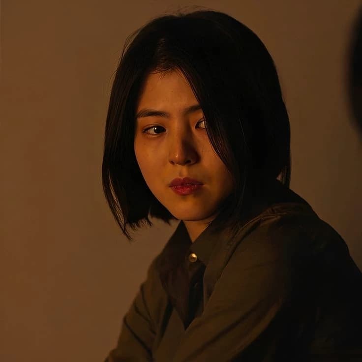 Yoon Ji-woo thumbnail