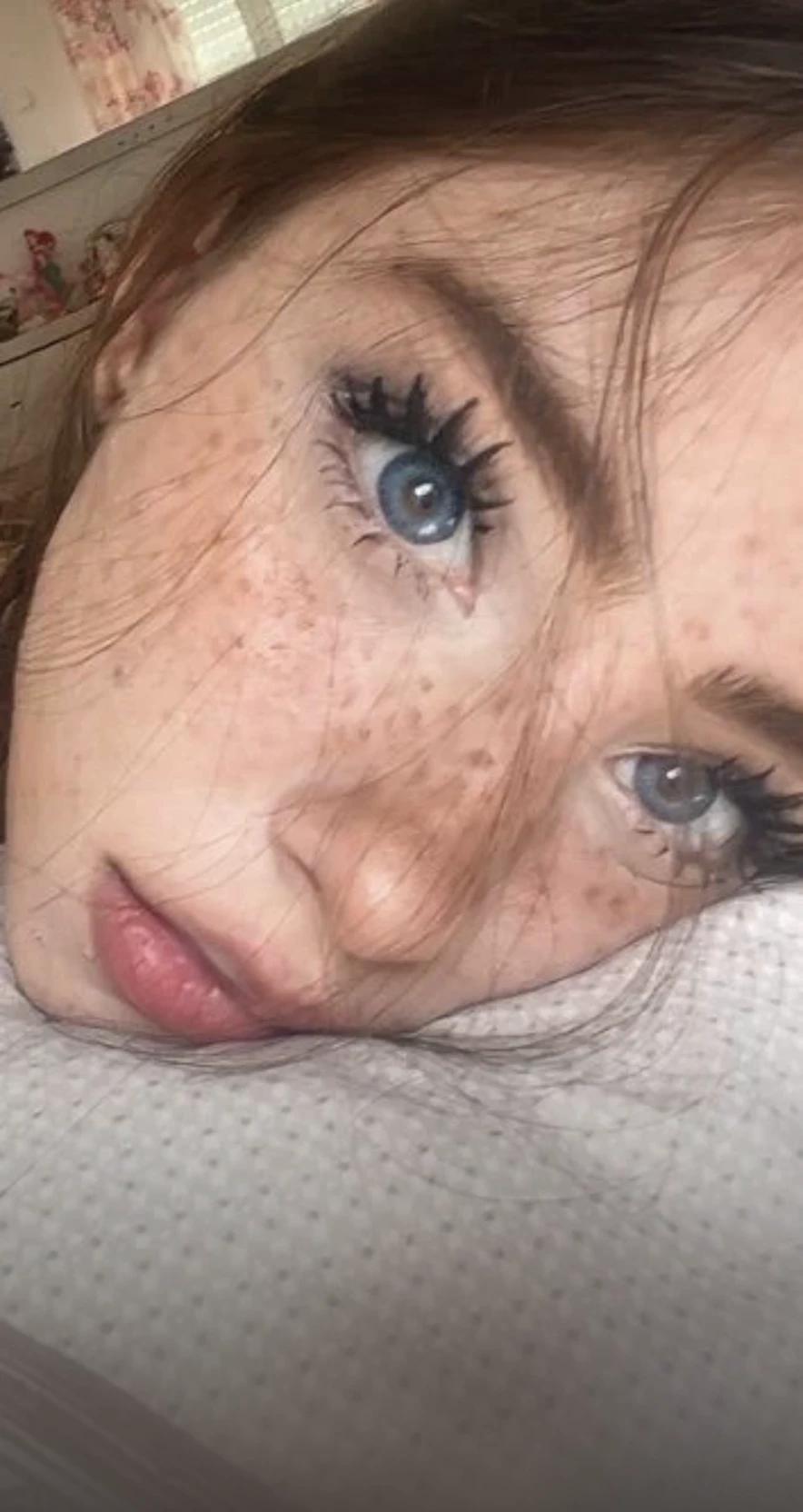 Crying girlfriend thumbnail