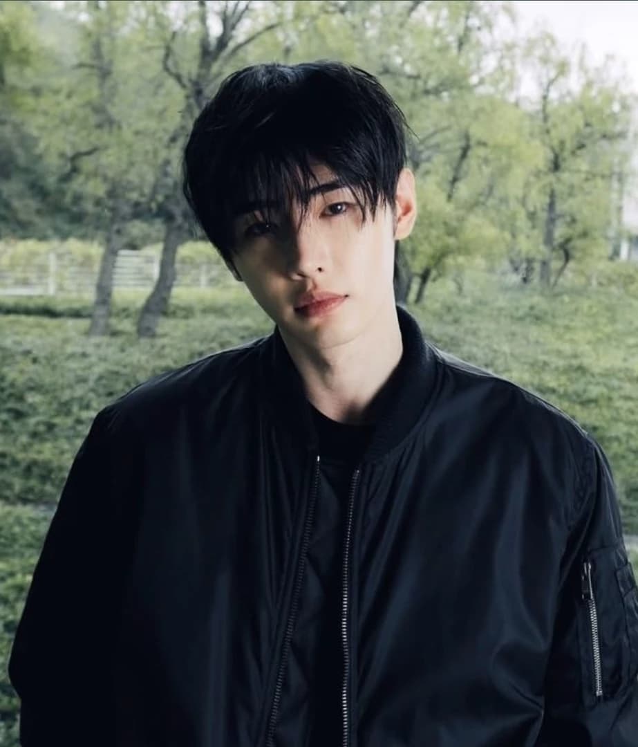 Sunghoon  thumbnail