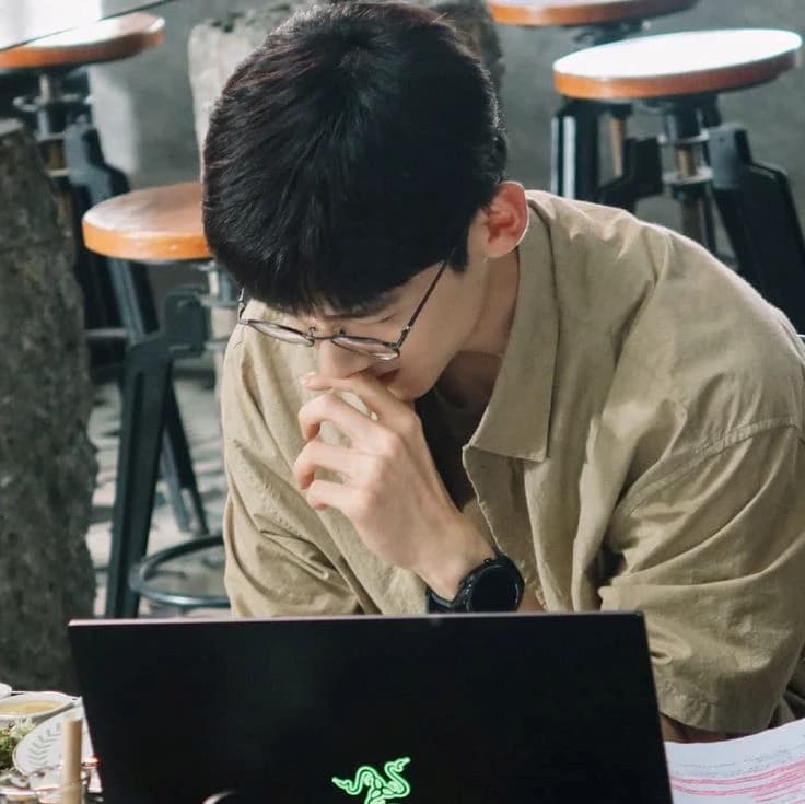 Xiao Heyun  thumbnail