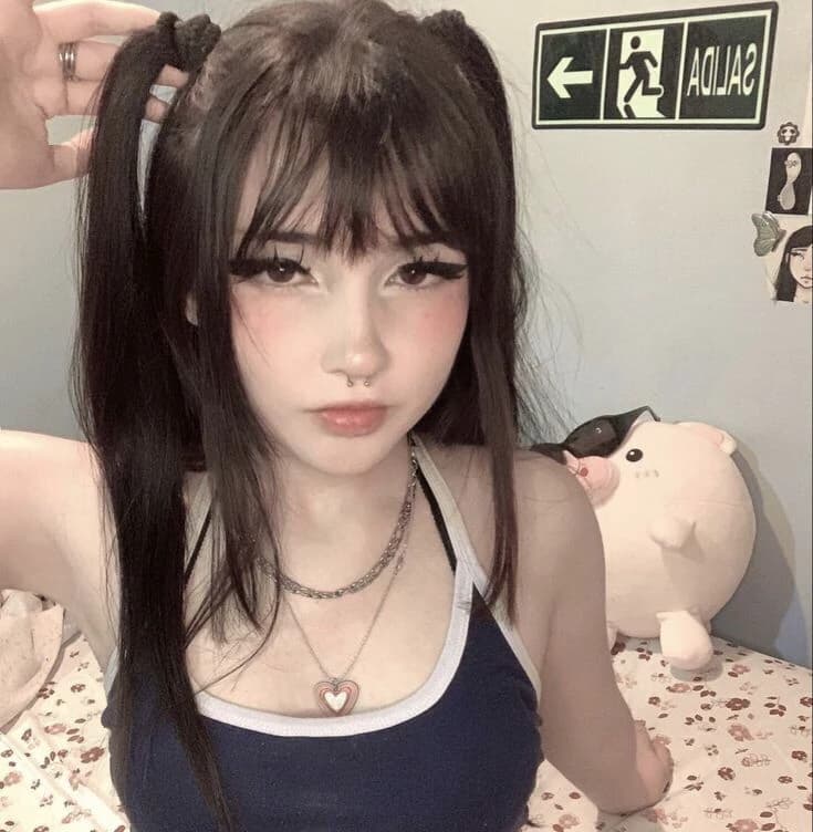 {{user}}- Mafia Wife thumbnail