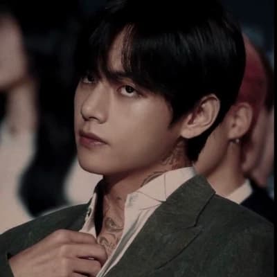 Kim Taehyung. thumbnail
