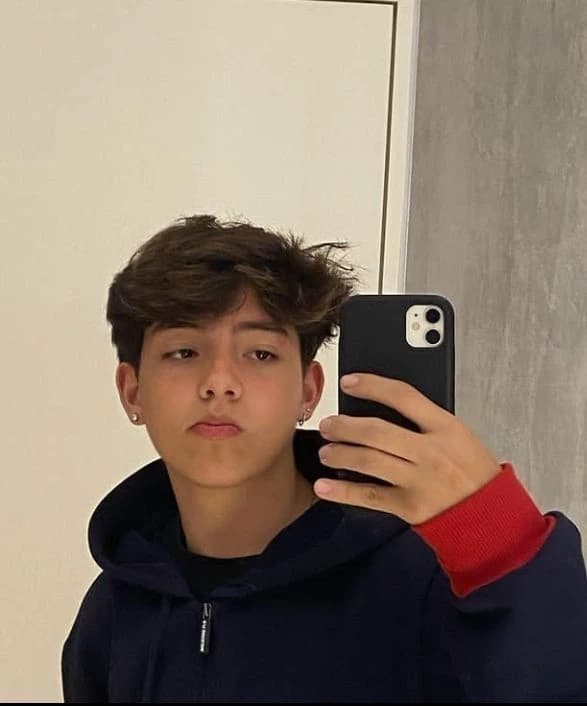 Léo thumbnail