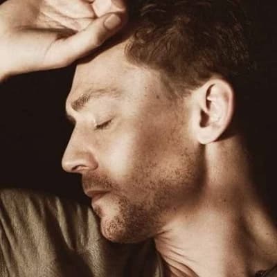 Tom Hiddleston  thumbnail