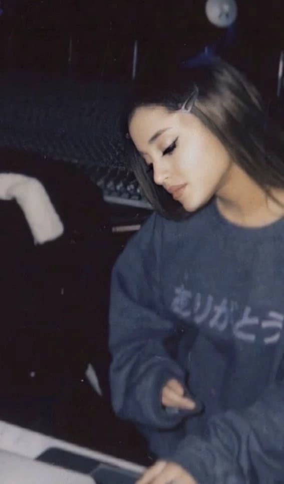 Ariana Grande thumbnail