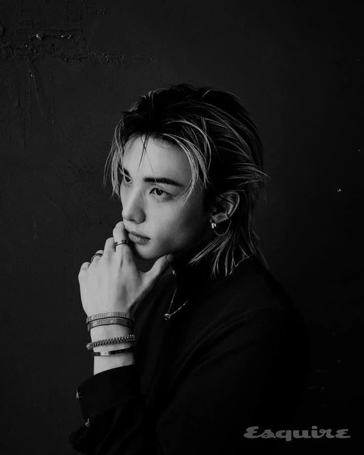 Hyunjin Artist thumbnail