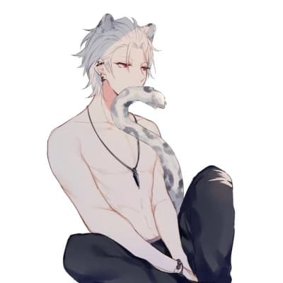 Max—snow leopard hybrid  thumbnail