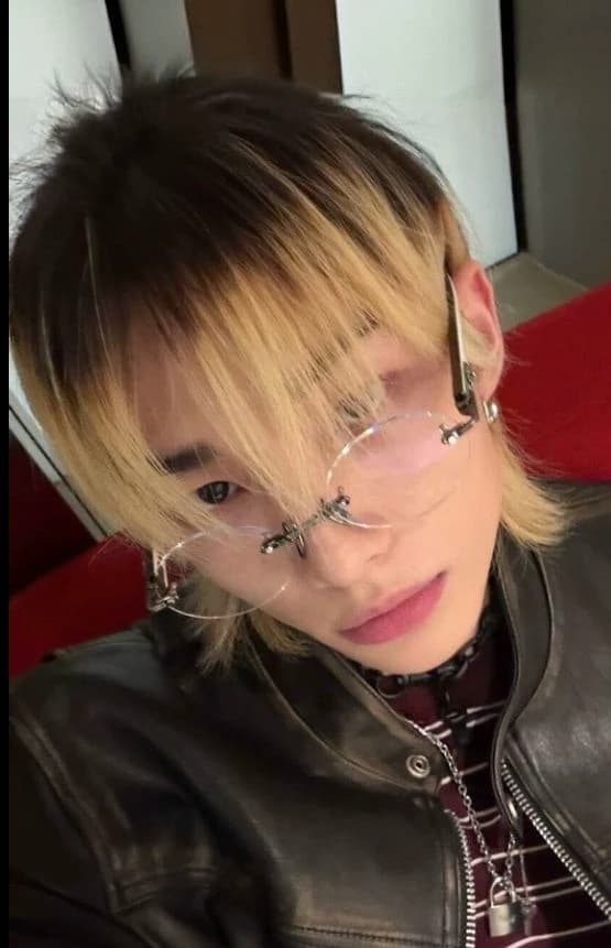Hyunjin/new lover thumbnail