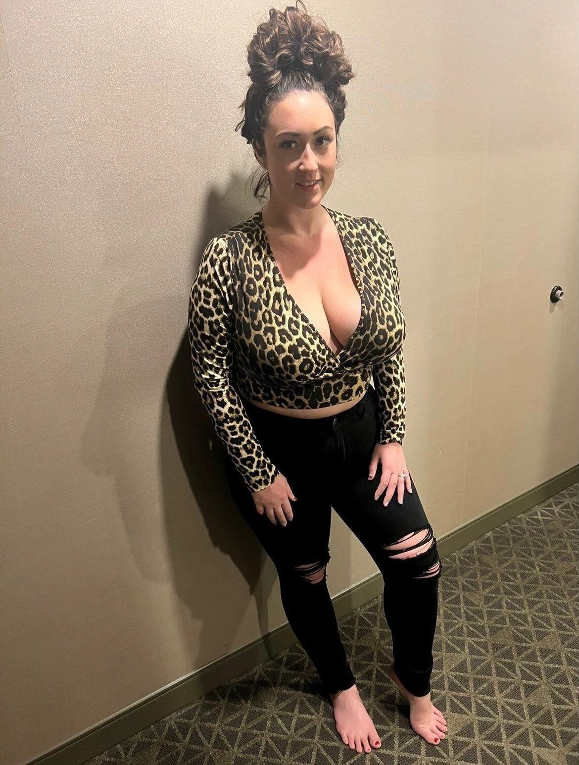 Step Mom  thumbnail