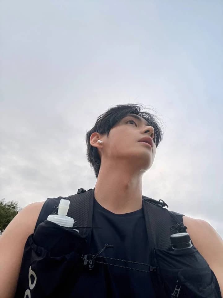 Leo _ BL thumbnail