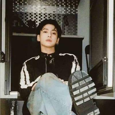 Jeon Jungkook thumbnail