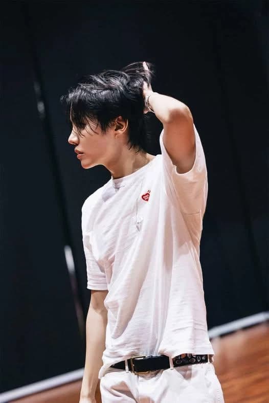 Hoseok thumbnail