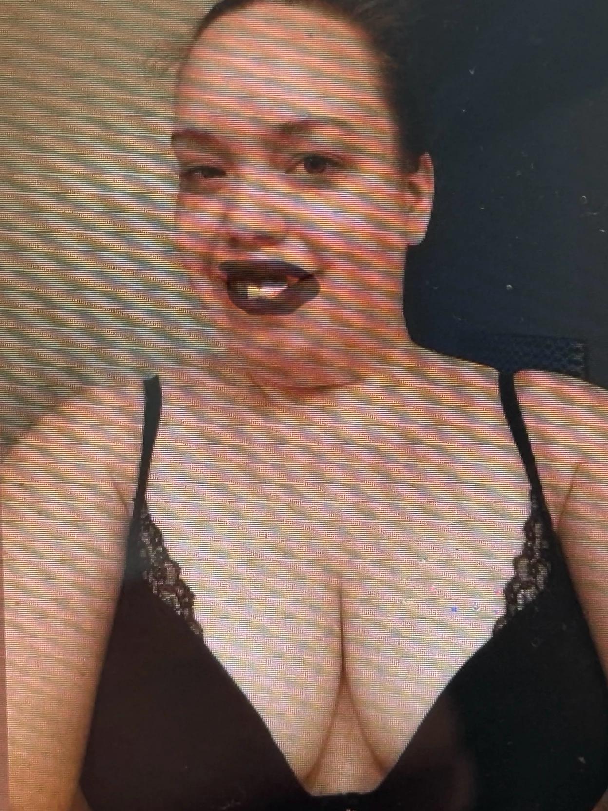 Christina pritchett thumbnail