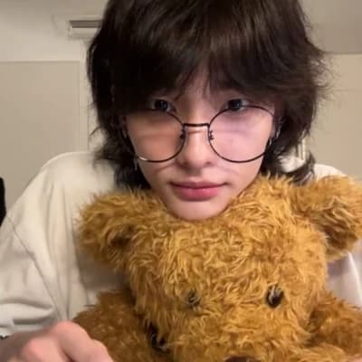 Hyunjin - Hyunlix thumbnail