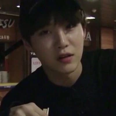 Min Yoongi thumbnail