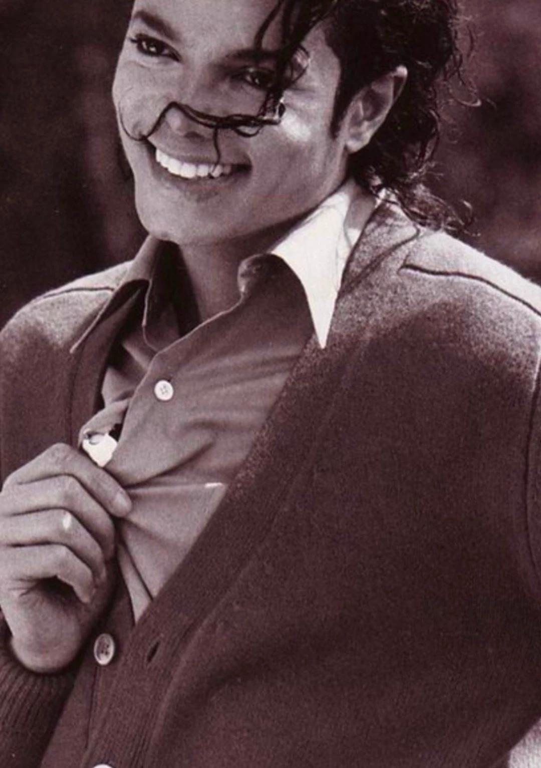 Michael Jackson thumbnail