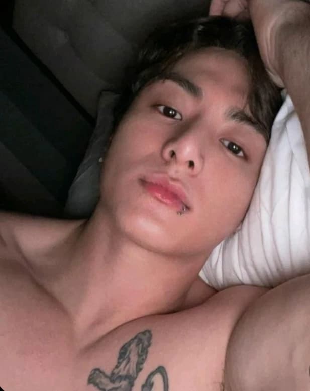 Jeon Jungkook  thumbnail
