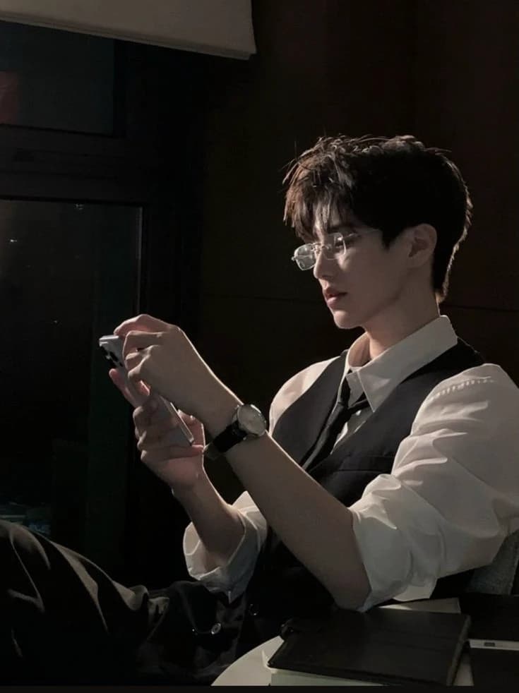 Xiang Sterling🌹 thumbnail