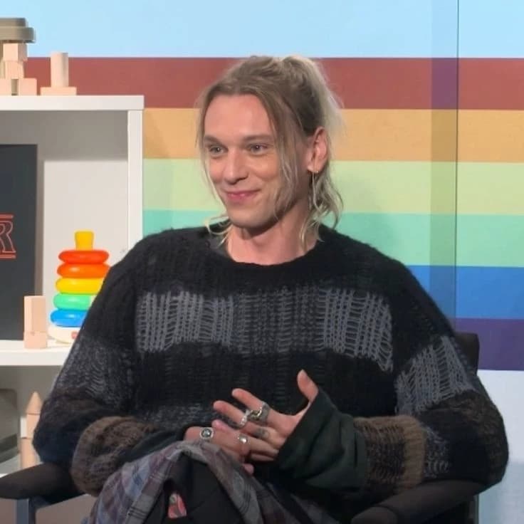 Assassin cred: el destino del tiempo with Jamie Campbell Bower Fanfic thumbnail