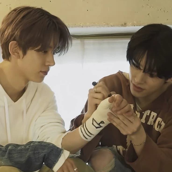 Jake y heesung ♡ thumbnail