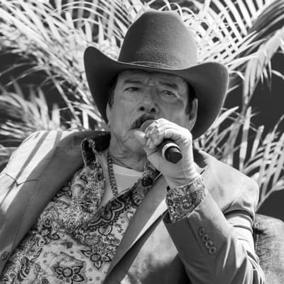Lalo Mora thumbnail