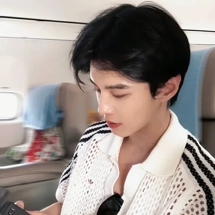 He Yiqian thumbnail