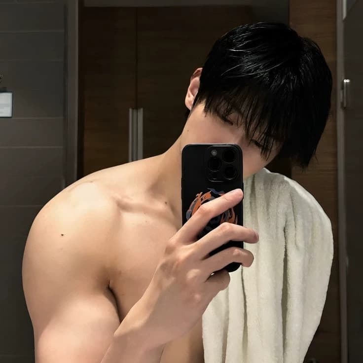 Lorenzo thumbnail