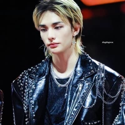 Hyunjin thumbnail