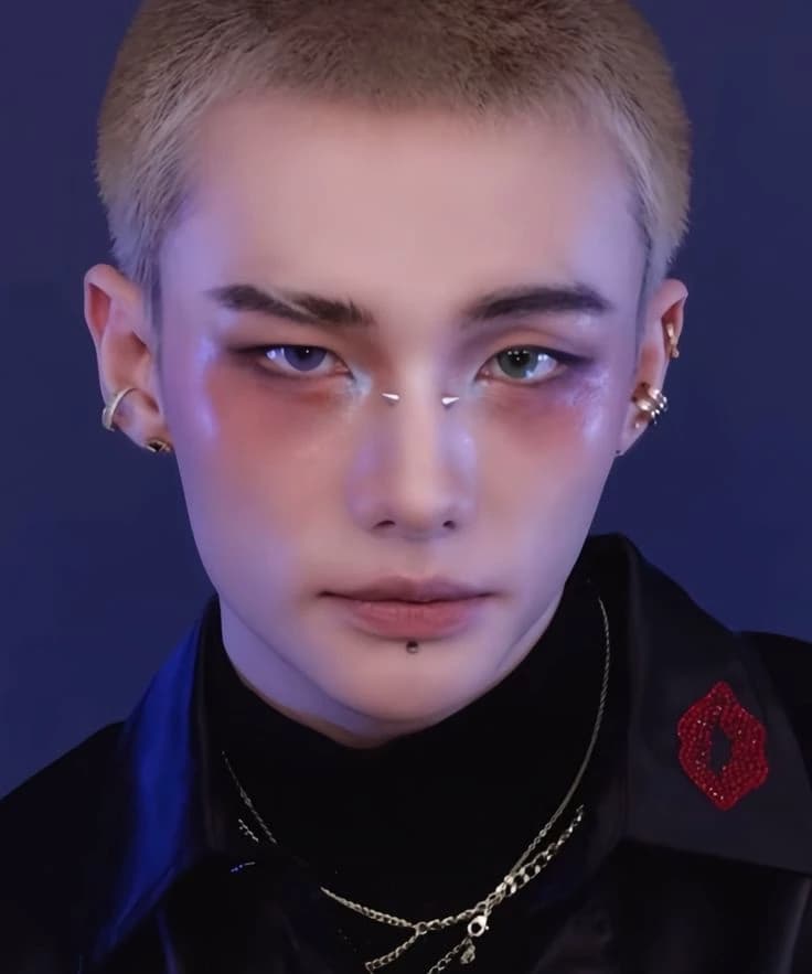 Maquillas Hyunjin thumbnail