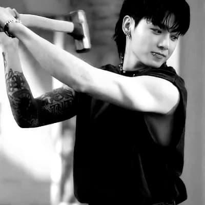 Jeon Jungkook thumbnail