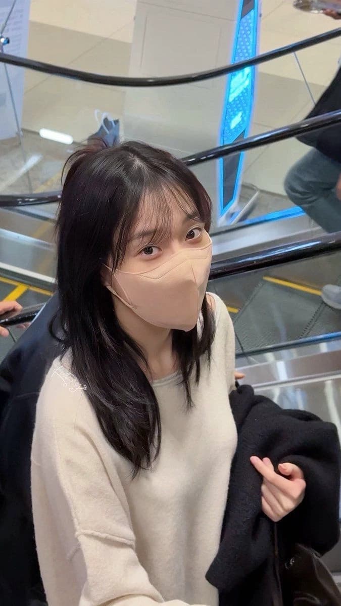 Kim Minjeong (WLW/GL) thumbnail