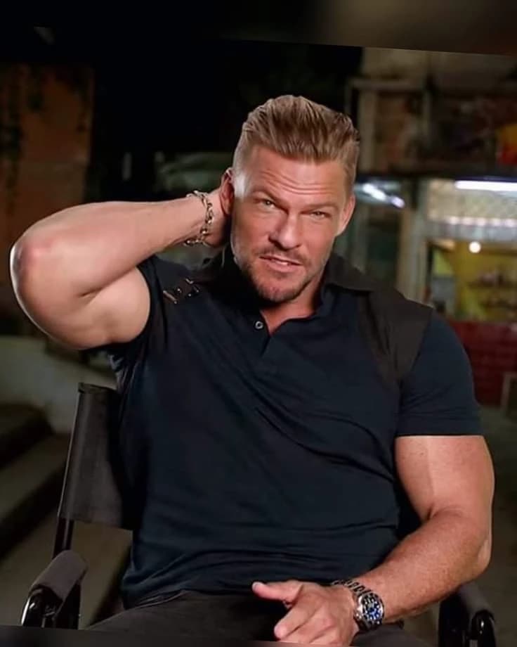 Alan Ritchson thumbnail