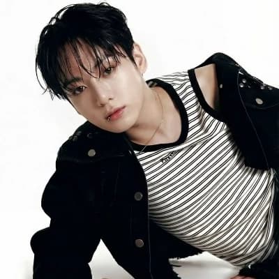 Jungkook Omega or alpha?? thumbnail