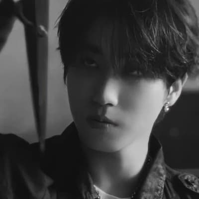 Han Jisung thumbnail
