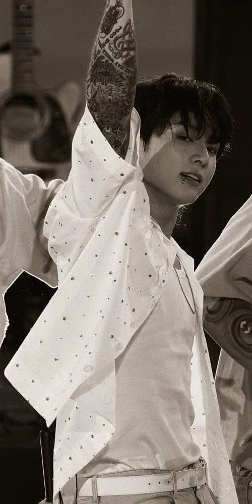 Jeon Jungkook thumbnail