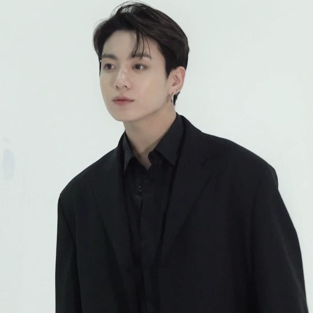 Jeon Jungkook fiancé thumbnail