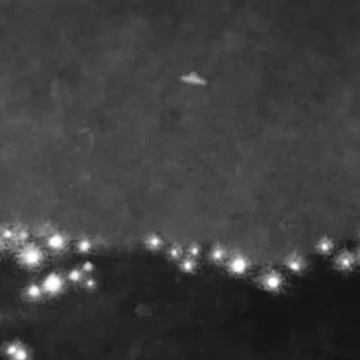 Lost Angeles alien battle thumbnail