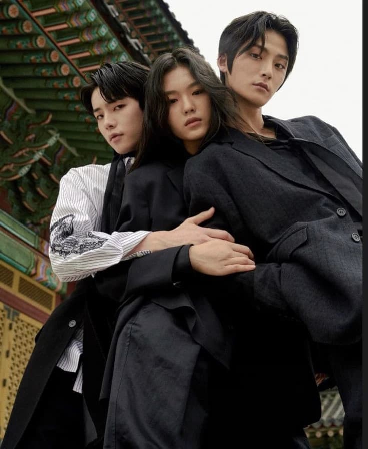 Yang Lu & Xi'an Lu thumbnail