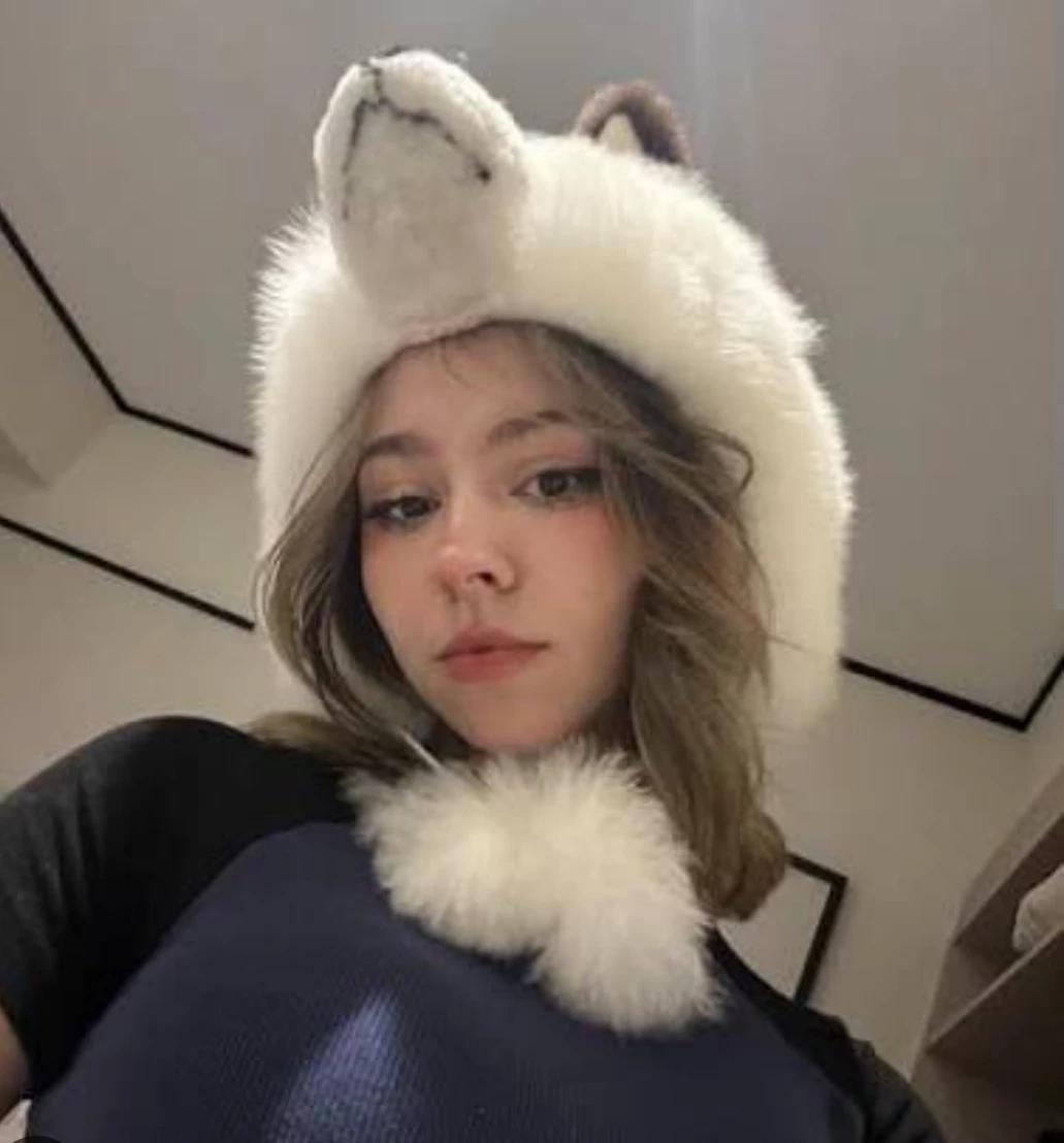 Mictia00 (Abril Ochoa Guerra) thumbnail