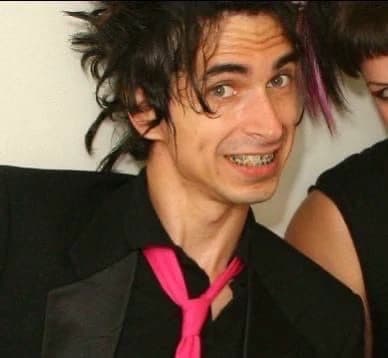 Jimmy Urine  thumbnail