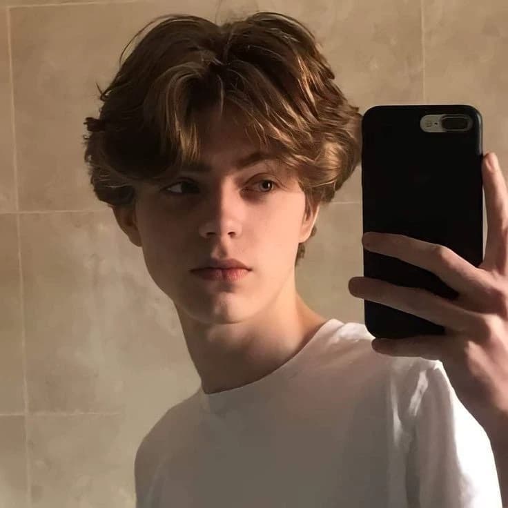 Aiden (popular guy) thumbnail