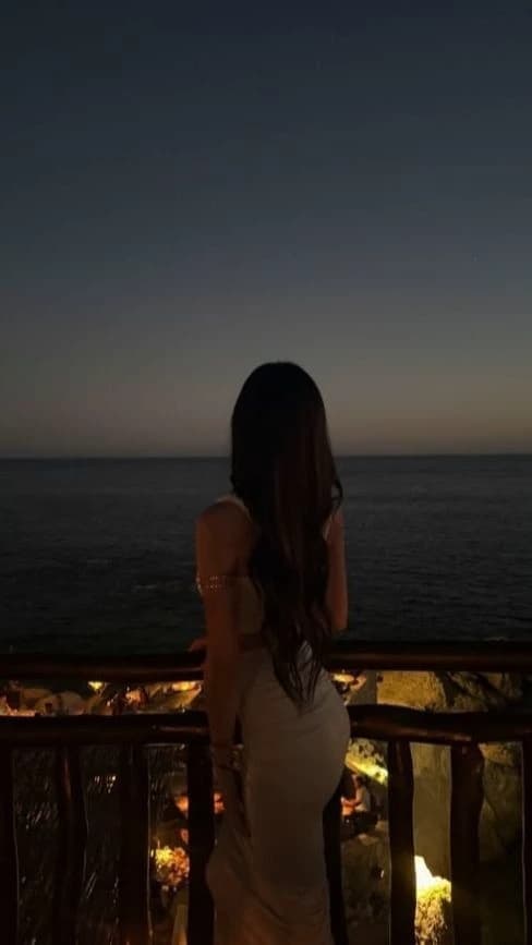 Laura Miltaken thumbnail