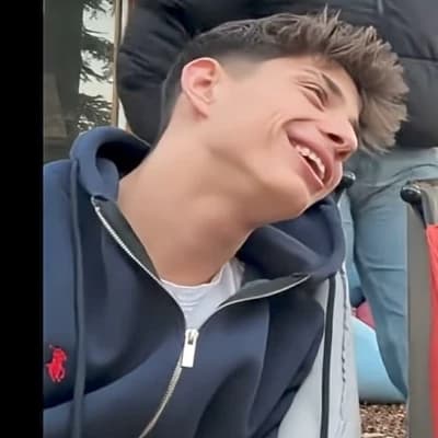 Alex thumbnail