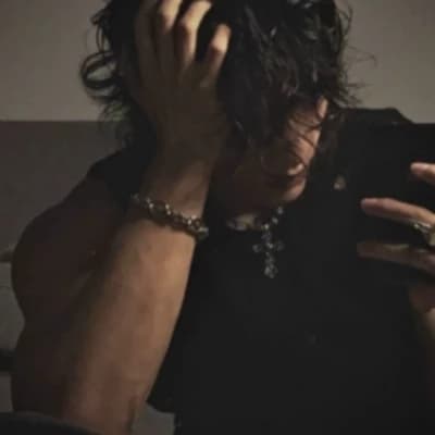 Cesar Hernandez thumbnail