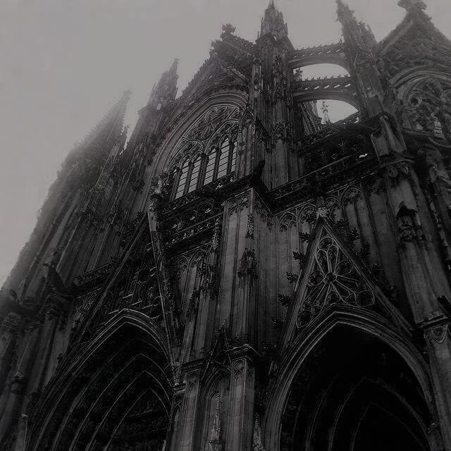 School for Vampires thumbnail
