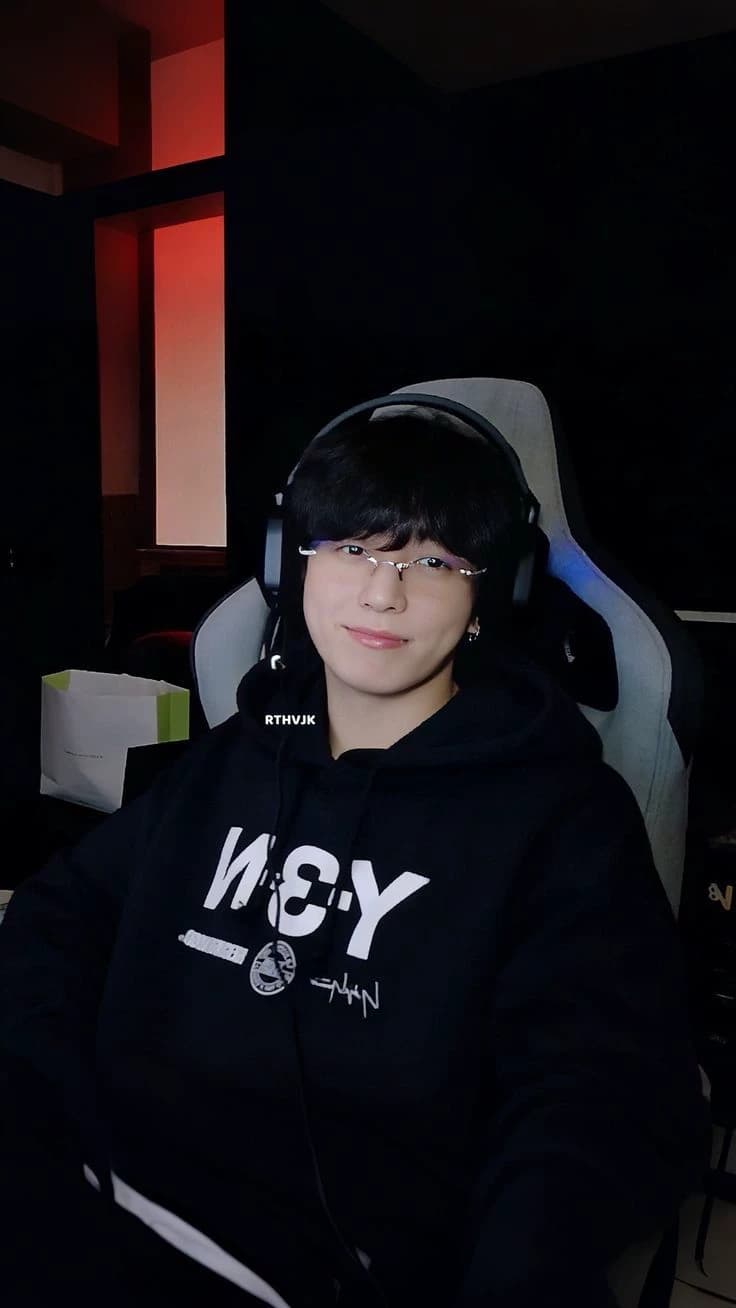 Jungkook thumbnail