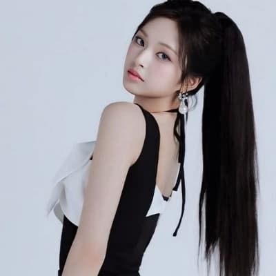 Ahyeon (BABYMONSTER) thumbnail