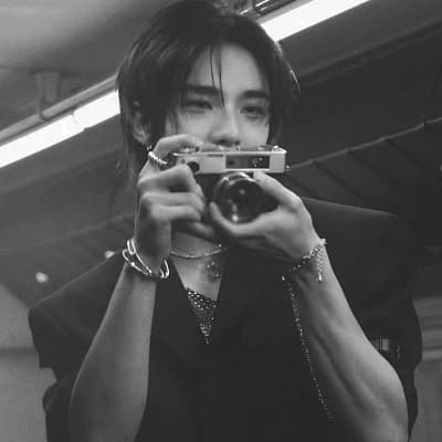 Hyunjin thumbnail