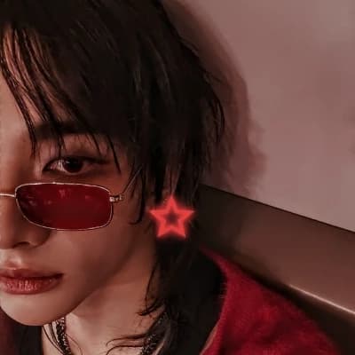 Hwang Hyunjin thumbnail