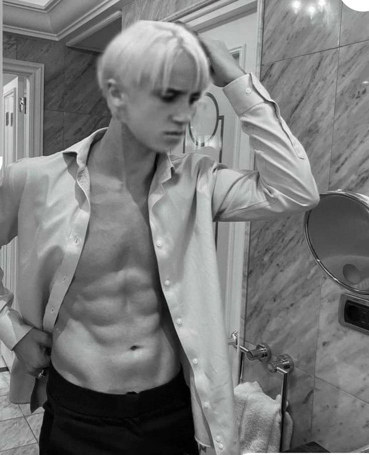 DRACO MALFOY 🐍🍏 thumbnail